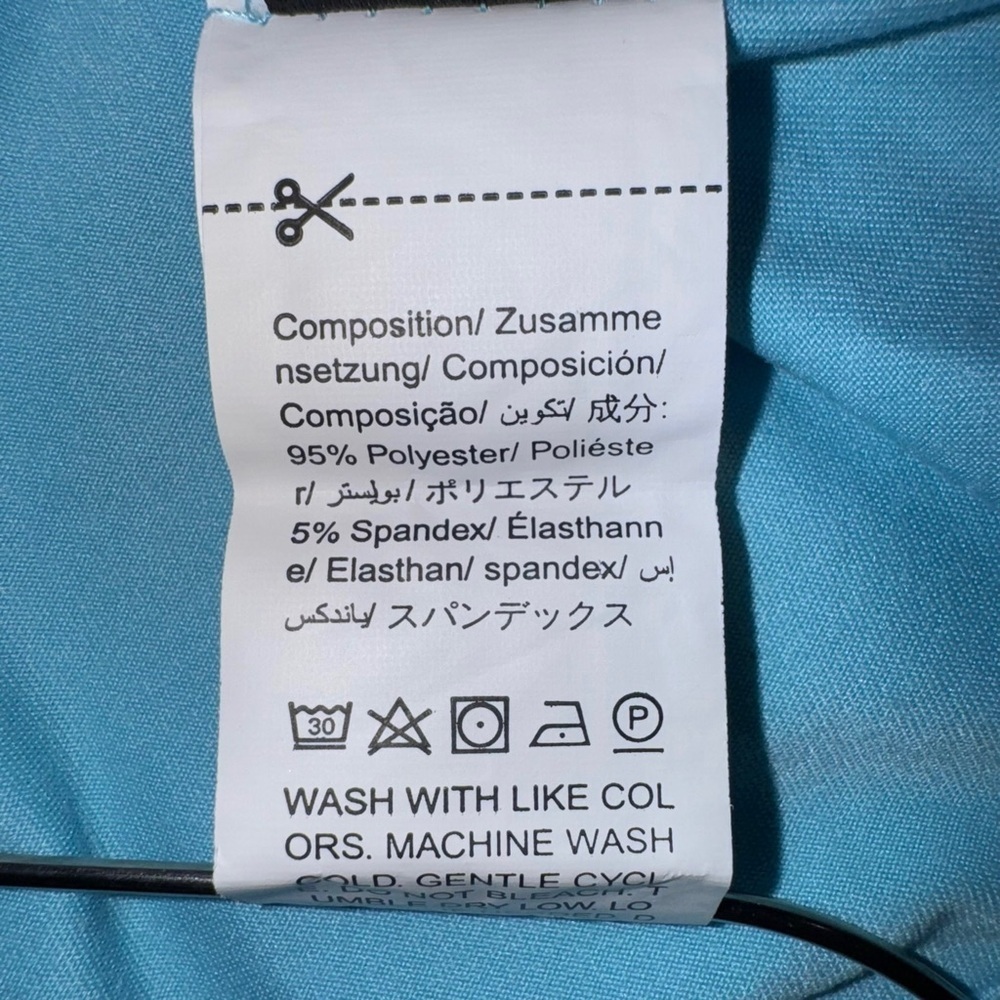 SHEIN Curve Blue Bunny Bubblegum Top - Picture 6 of 9